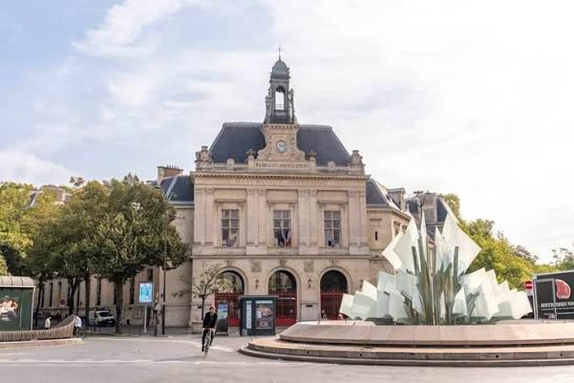 Une mairie d'arrondissement à Paris
